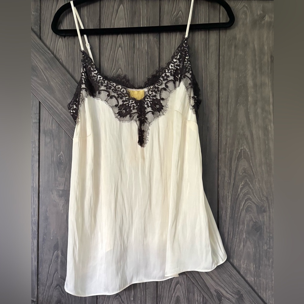 Sexy H&M Black lace trimmed Cream camisole, boudoir & vintage style, NWT, sz 12